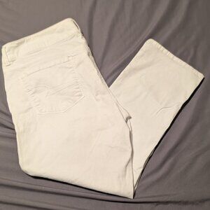 Size 14 - Regular - American Eagle - Artist Crop - Stretch